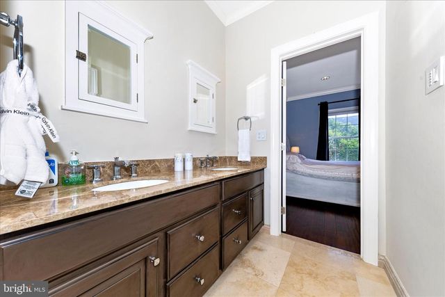 2822 NORBORNE PLACE, Oakton, VA 22124