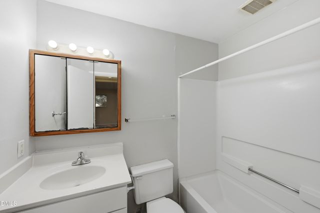 4 Shepherd Lane Bldg C, Chapel Hill, NC 27514