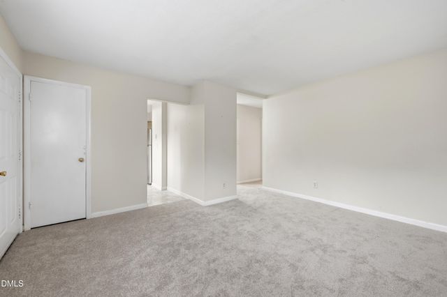 4 Shepherd Lane Bldg C, Chapel Hill, NC 27514