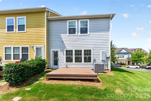 15116 Meacham Farm Drive, Huntersville, NC 28078