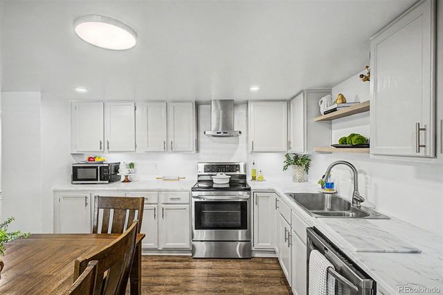 2100 W 100th Avenue, Thornton, CO 80260