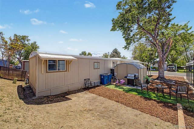 2100 W 100th Avenue, Thornton, CO 80260