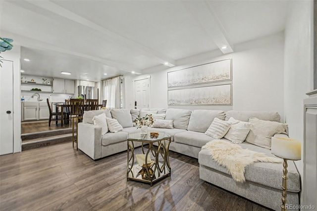 2100 W 100th Avenue, Thornton, CO 80260