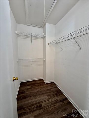 551 Tribune Drive, Charlotte, NC 28214