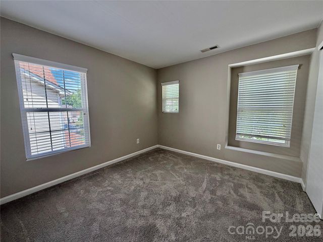 551 Tribune Drive, Charlotte, NC 28214