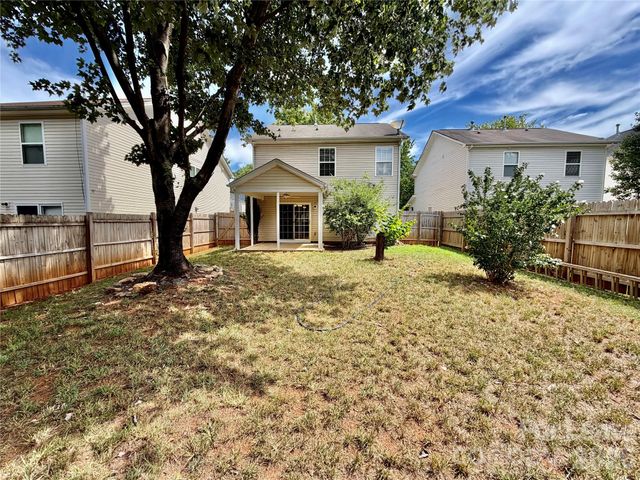 551 Tribune Drive, Charlotte, NC 28214