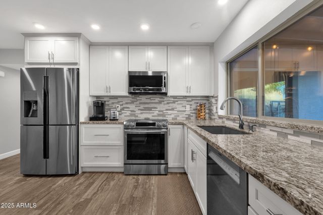 5210 E KAREN Drive, Scottsdale, AZ 85254