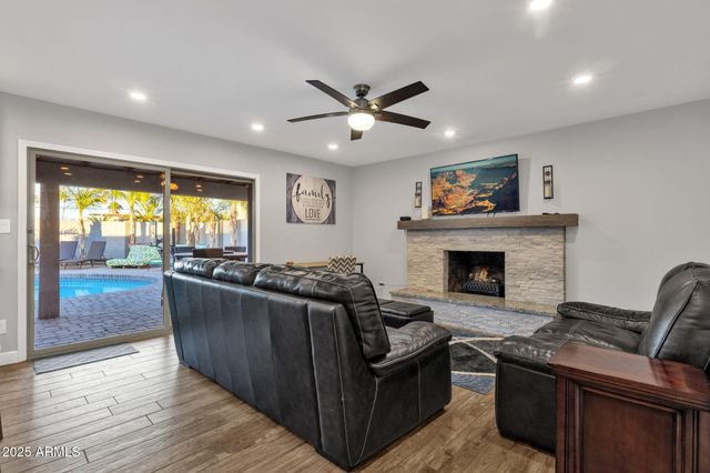 5210 E KAREN Drive, Scottsdale, AZ 85254