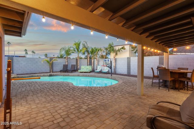 5210 E KAREN Drive, Scottsdale, AZ 85254