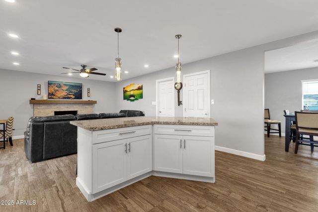 5210 E KAREN Drive, Scottsdale, AZ 85254