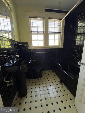 4601 17TH ST NW, Washington, DC 20011