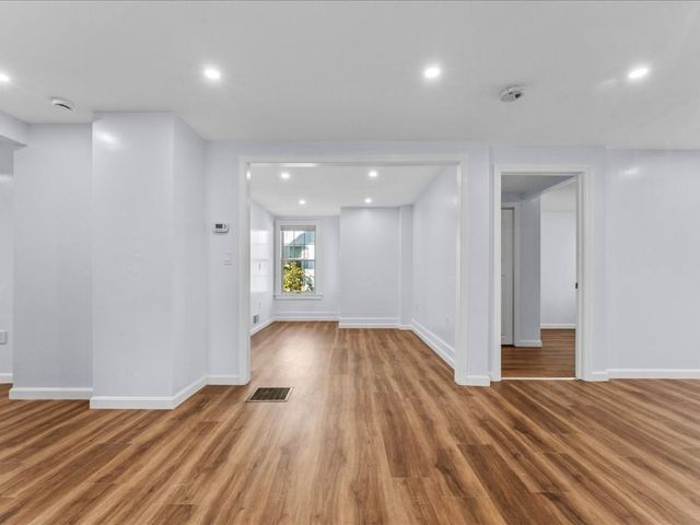 29 Orchard St, Southbridge, MA 01550