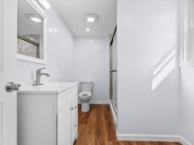 29 Orchard St, Southbridge, MA 01550