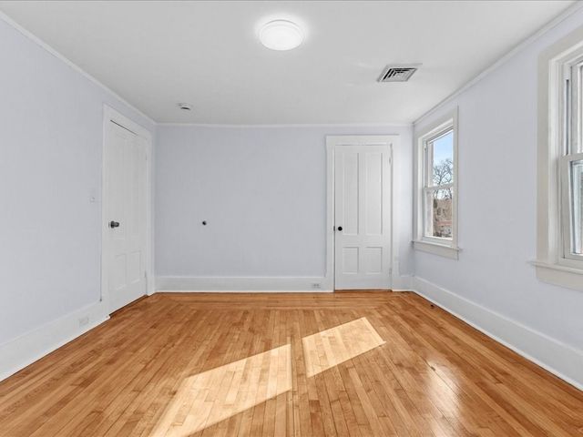 29 Orchard St, Southbridge, MA 01550