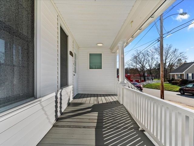 29 Orchard St, Southbridge, MA 01550