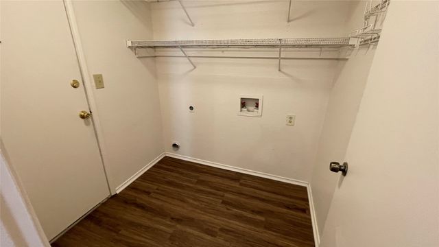 923 Simon Drive, Cedar Hill, TX 75104