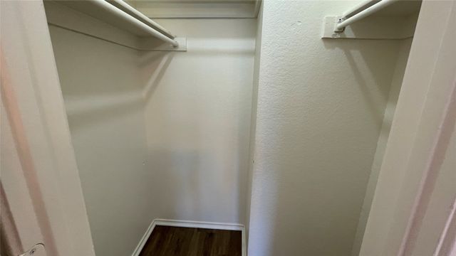 923 Simon Drive, Cedar Hill, TX 75104
