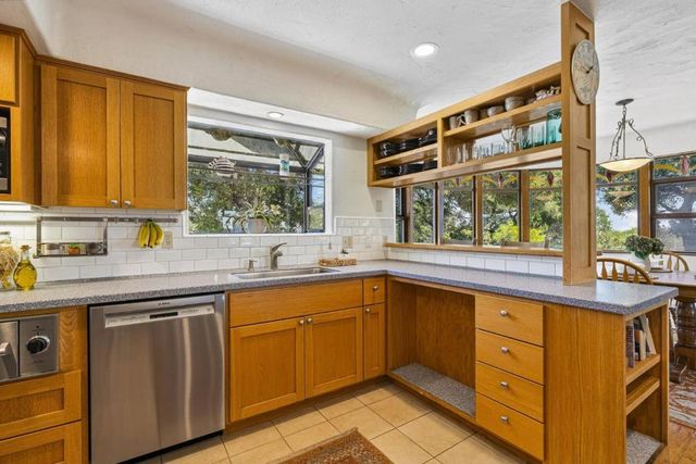 50 Magnifico Vita Lane, Watsonville, CA 95076