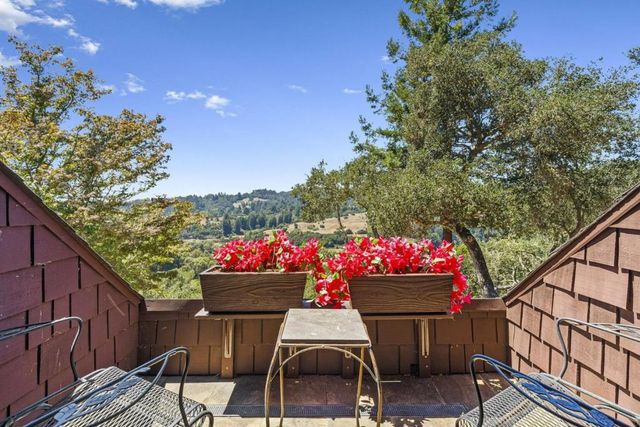 50 Magnifico Vita Lane, Watsonville, CA 95076