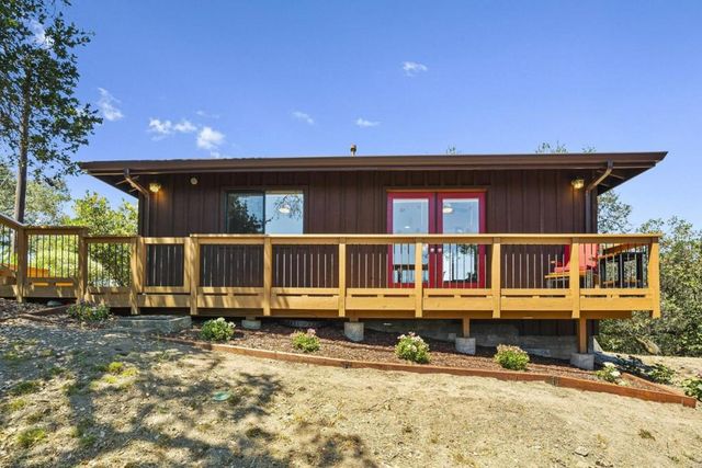 50 Magnifico Vita Lane, Watsonville, CA 95076