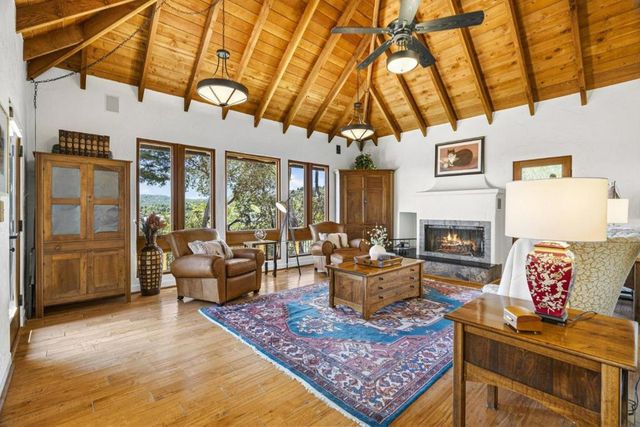 50 Magnifico Vita Lane, Watsonville, CA 95076