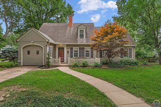 3015 SW 18th ST, Topeka, KS 66604