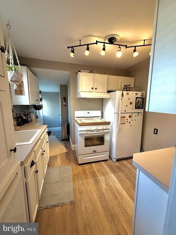 65 ARBUTUS AVE, Pitman, NJ 08071