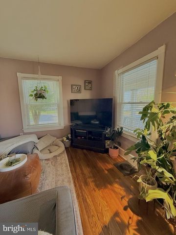 65 ARBUTUS AVE, Pitman, NJ 08071