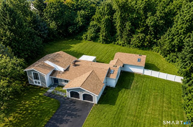 30 Rolling Hills Drive, Meriden, CT 06451