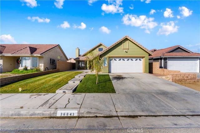 36843 Hillcrest, Palmdale, CA 93552
