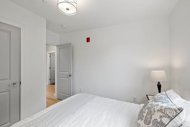 338 Hurley St 3, Cambridge, MA 02141