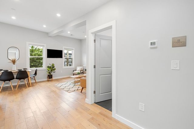 338 Hurley St 3, Cambridge, MA 02141