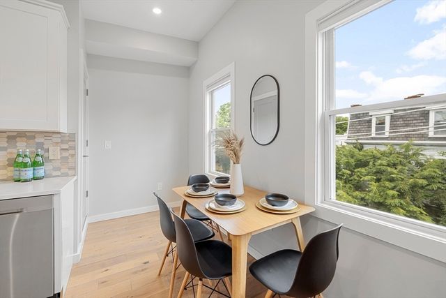 338 Hurley St 3, Cambridge, MA 02141