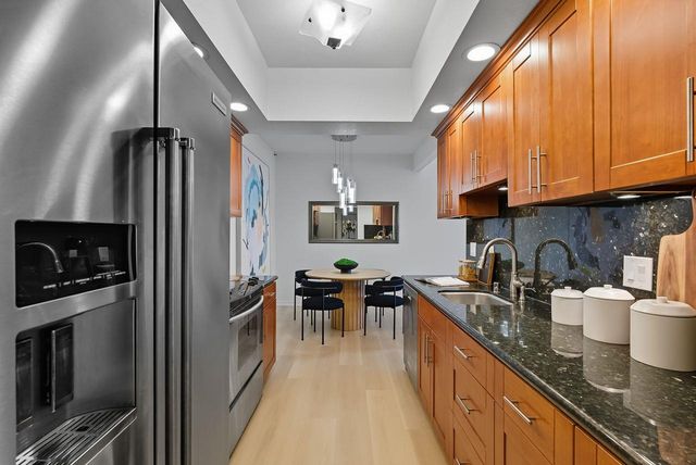 22330 Homestead Road 307, Cupertino, CA 95014