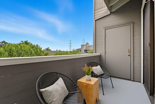 22330 Homestead Road 307, Cupertino, CA 95014