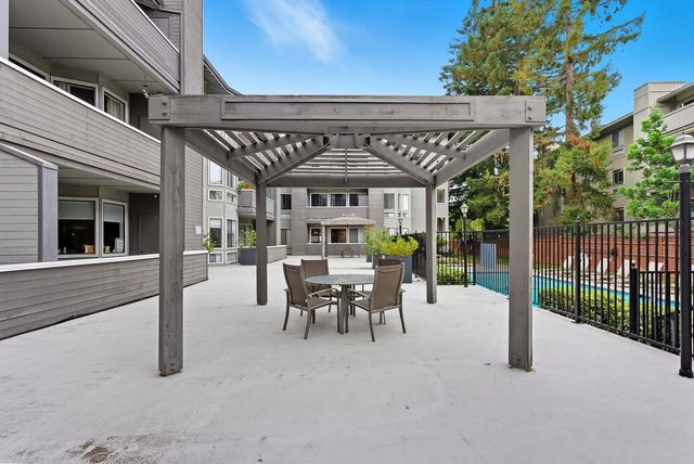 22330 Homestead Road 307, Cupertino, CA 95014