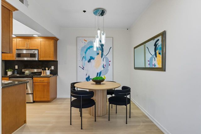 22330 Homestead Road 307, Cupertino, CA 95014