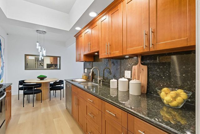 22330 Homestead Road 307, Cupertino, CA 95014