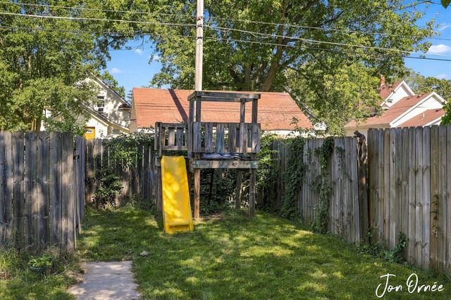 193 W 18th Street, Holland, MI 49423