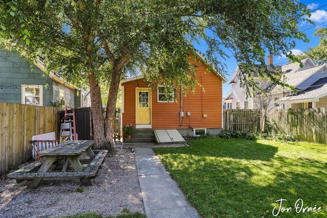 193 W 18th Street, Holland, MI 49423