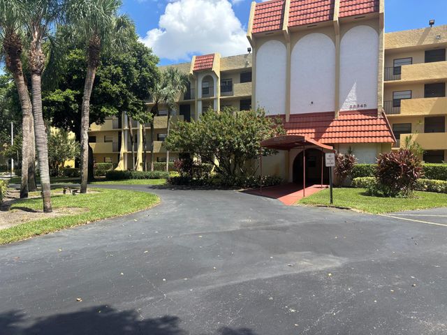 23345 Carolwood Lane 101, Boca Raton, FL 33428