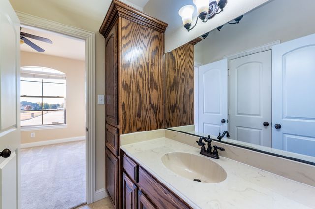 3278 Hillview Drive, Royse City, TX 75189