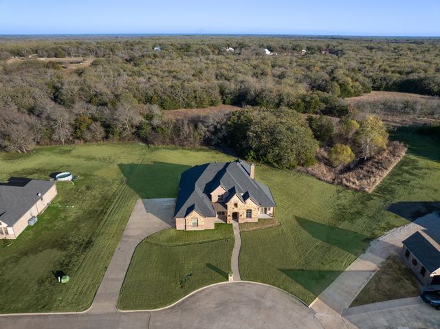 3278 Hillview Drive, Royse City, TX 75189