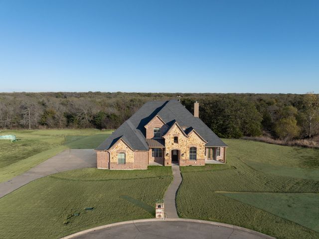 3278 Hillview Drive, Royse City, TX 75189