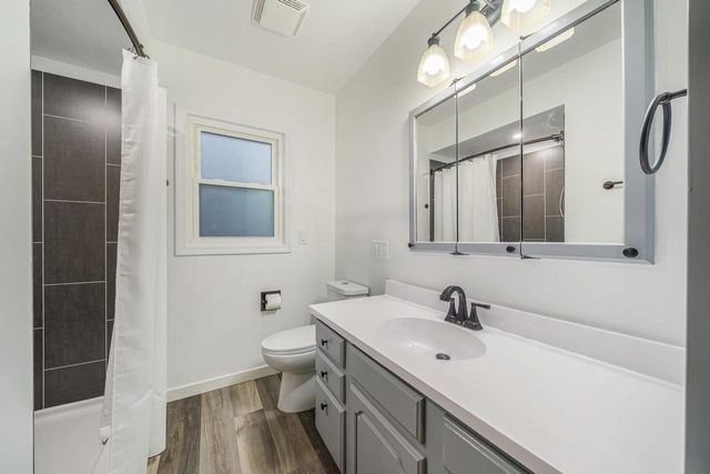 1717 N HARRIMAN STREET, Appleton, WI 54911