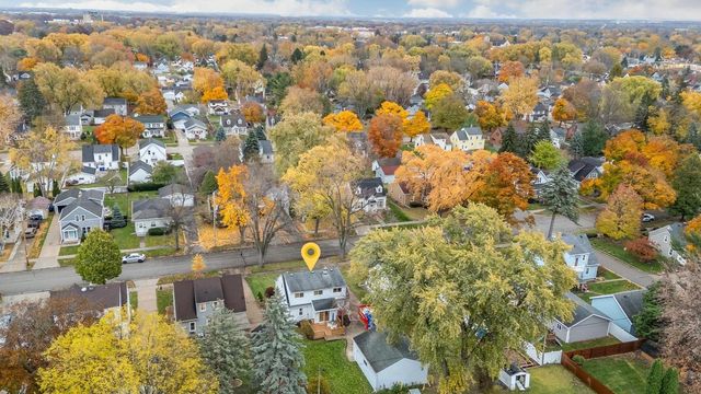 1717 N HARRIMAN STREET, Appleton, WI 54911