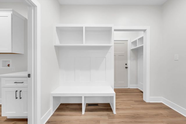 5570 Chambers Rd, Cumberland Furnace, TN 37051