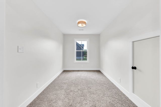 5570 Chambers Rd, Cumberland Furnace, TN 37051