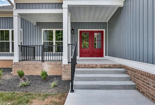 5570 Chambers Rd, Cumberland Furnace, TN 37051