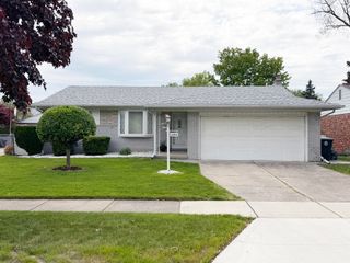 14165 Alexander, Livonia City, MI 48154